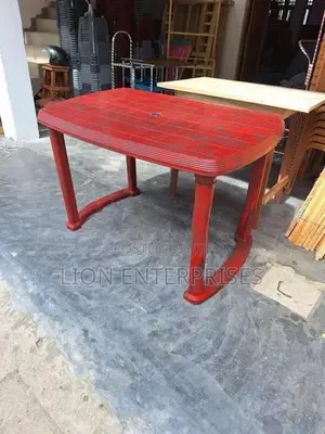 Nippon Plastic Tables