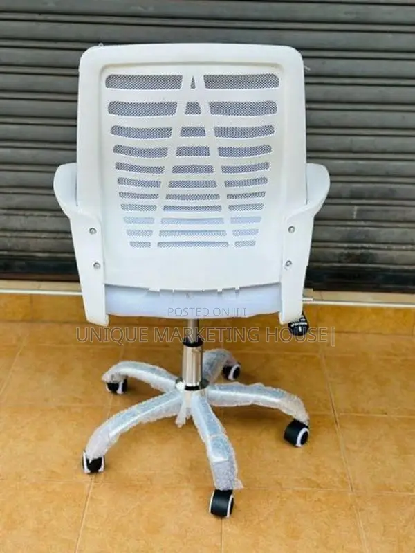 Zebra Ex White Office Chairs