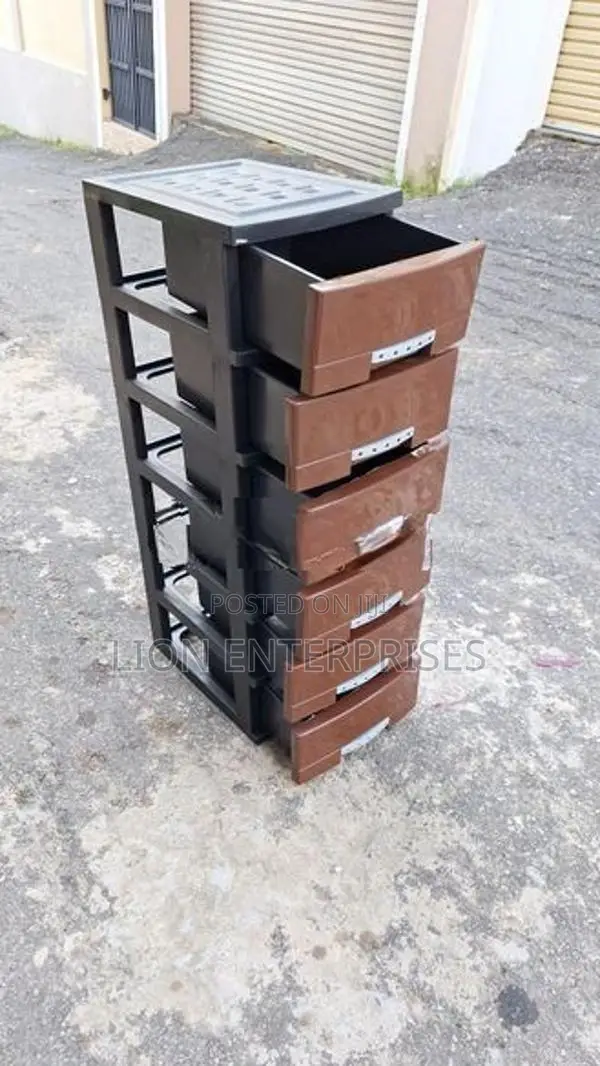 6D Plastic Cupboards