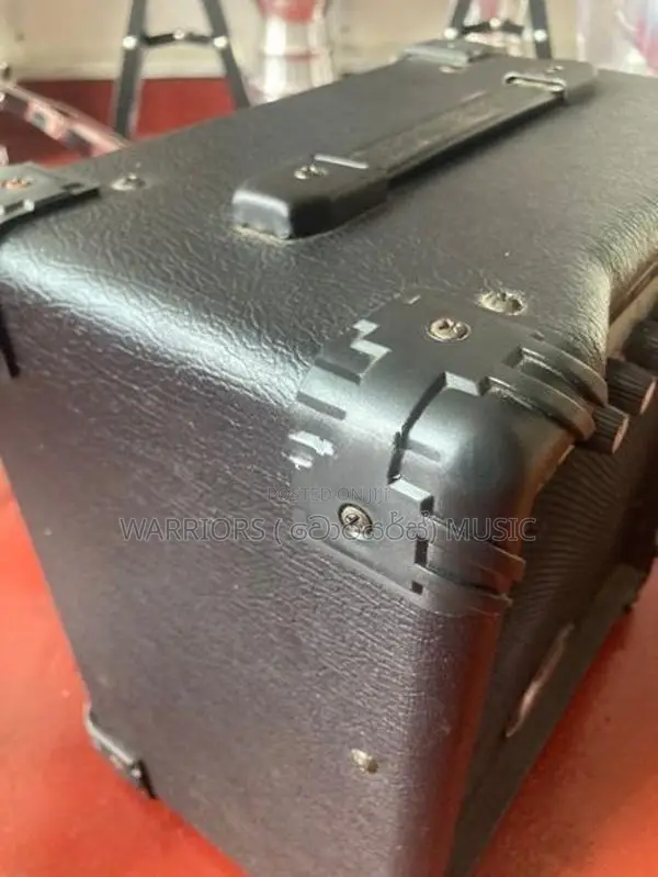 Korean Guitar Back Amplifier