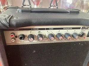 Korean Guitar Back Amplifier