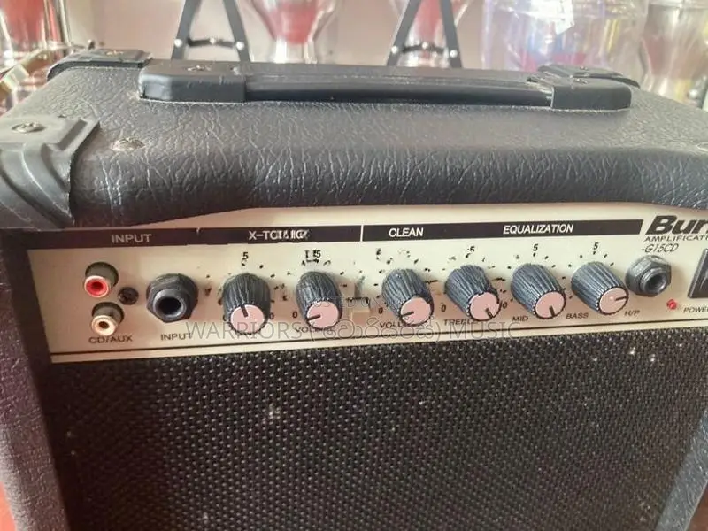 Korean Guitar Back Amplifier