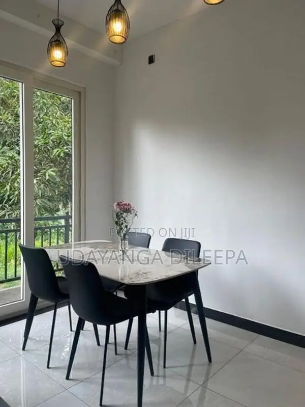Granite Dining Table With Cushion Chairs