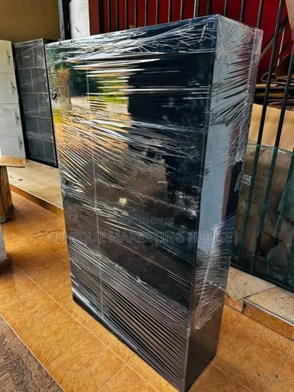 Modern 5x3ft Smart Rack