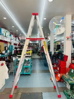 8 Feet Ladder