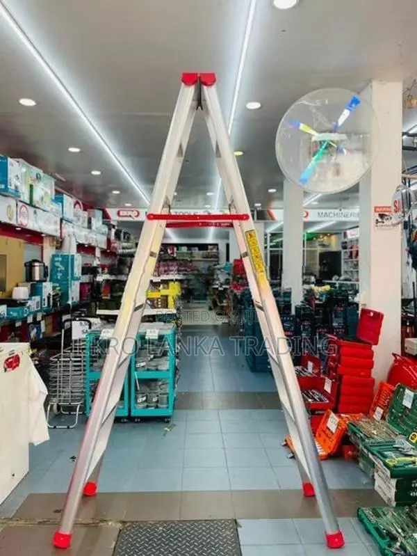 8 Feet Ladder