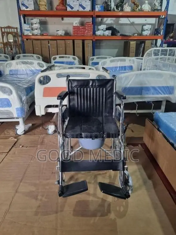Patient's Commode Wheelchairs