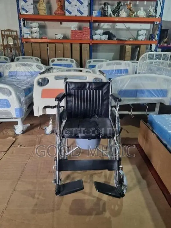 Patient's Commode Wheelchairs