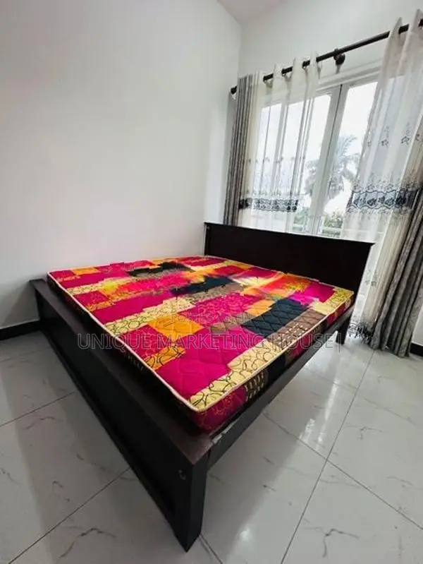 Modern 6x6 Queen Teak Bed with Pyestra Hybrid mattress