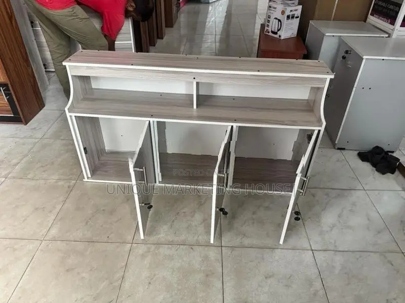 Modern American White 4ft R/made Pantry Cupboards