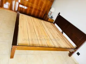 Modern 72x72 Teak Wood Box Bed