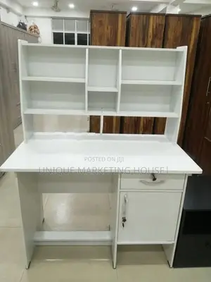 Modern 3.5x2ft Melamine White Study Table