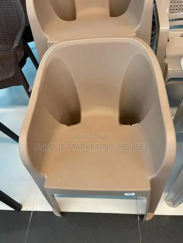 Nilkamal Ezzzy Modern Plastic Chairs