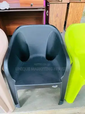 Nilkamal Ezzzy Modern Plastic Chairs