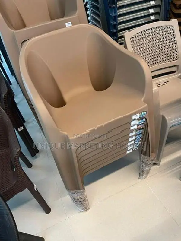 Nilkamal Ezzzy Modern Plastic Chairs