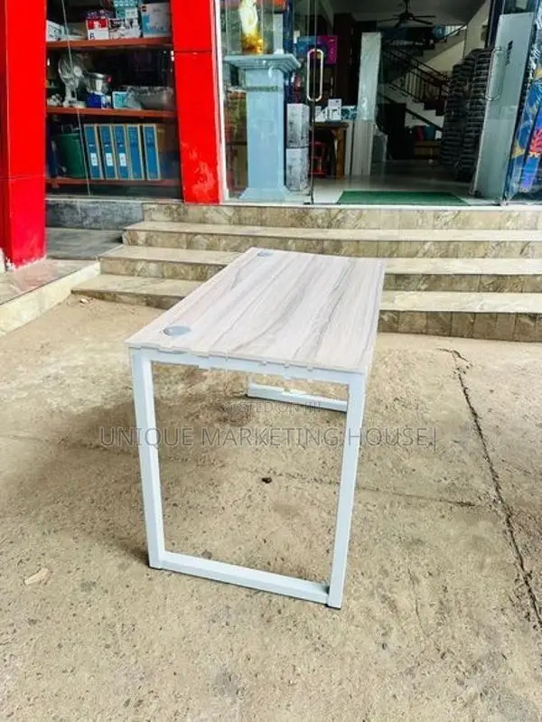 Modern 4x2 Smart Open Table