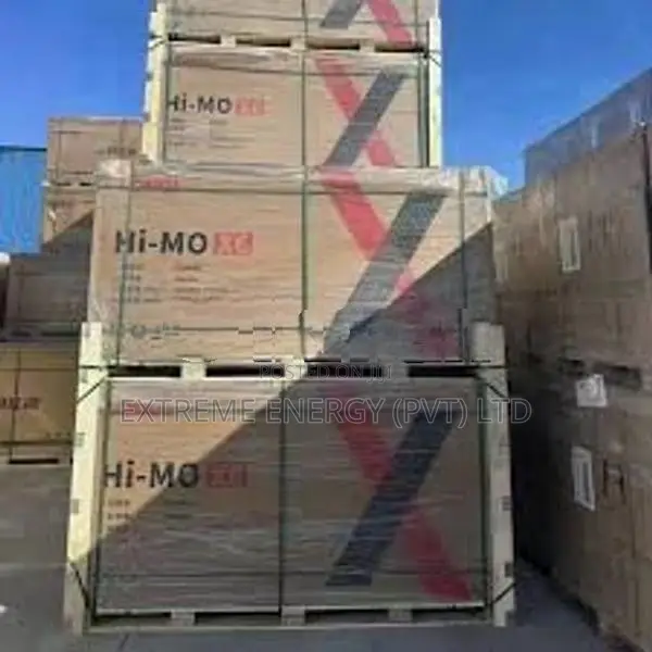 LONGi Solar Hi-MO X6 Explorer LR5-72HTH-555M Module 585 Watt