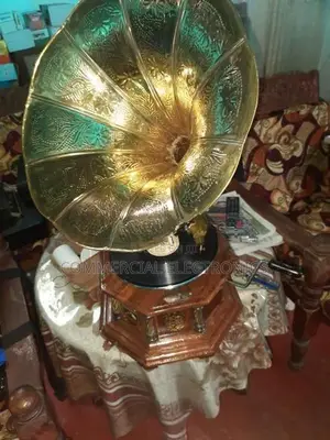 Gramophone Hmv