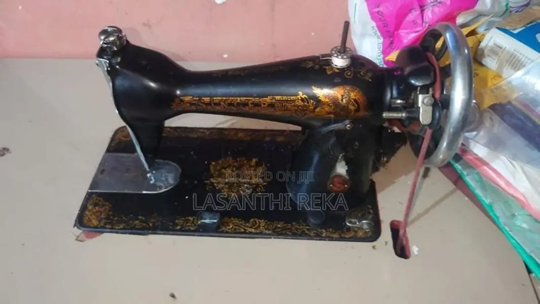 Singer Sewing Machine