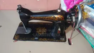 Singer Sewing Machine