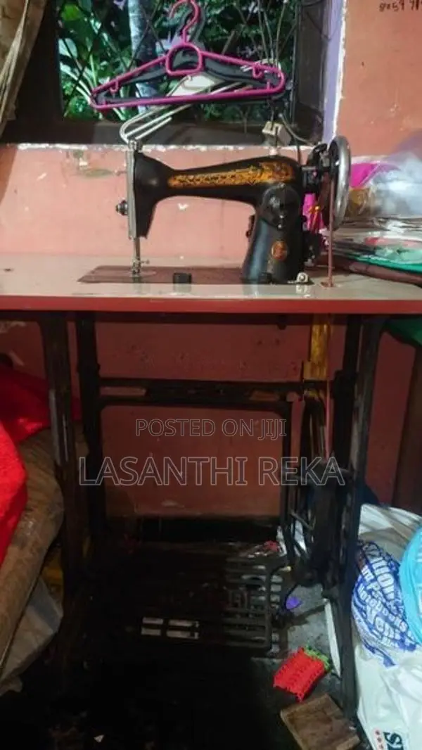 Singer Sewing Machine