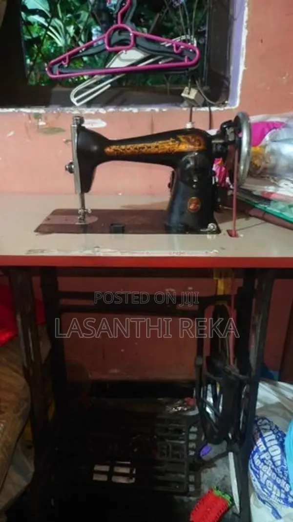 Singer Sewing Machine