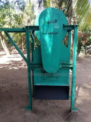 පොල් ලෙලි කපන මැෂින්