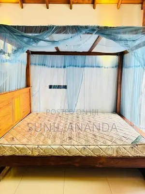 6 X 5 Teak Canopy Bed + Mattress