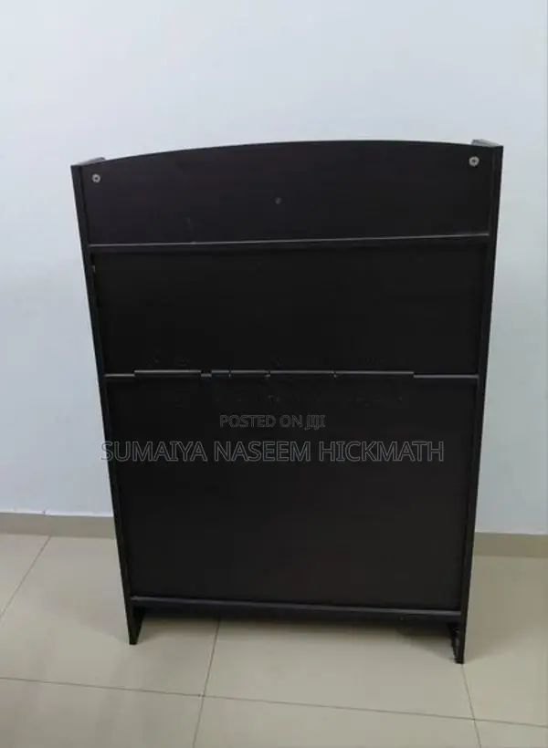 Damro Compact Foldable Study/Computer Desk (Light Use With No Damage)