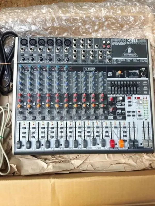 Behringer Japan Mixer