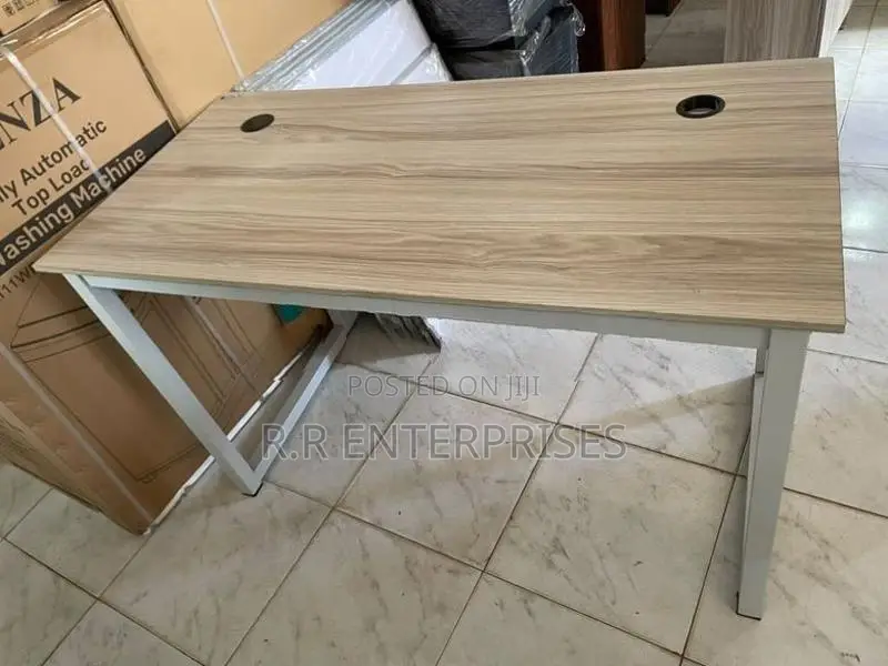 New Smart Office Table