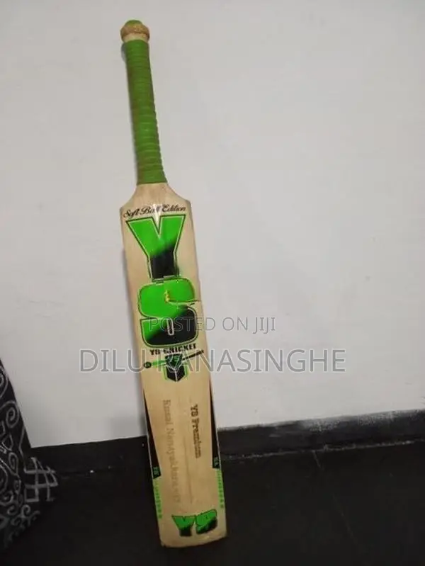 Cricket Bat