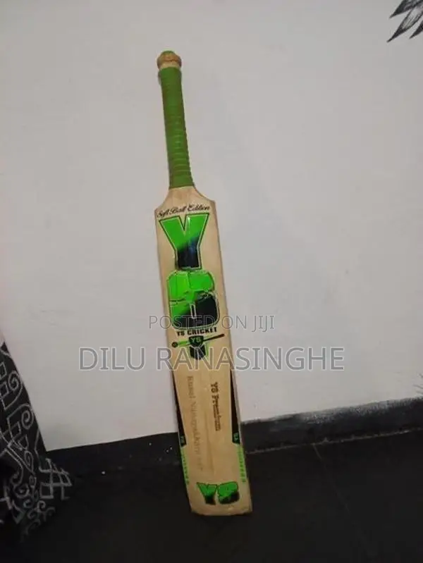 Cricket Bat