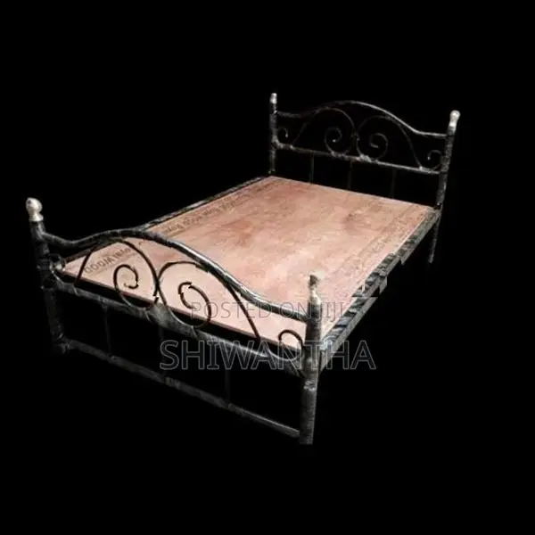 Steel Bed 6 x 4 with Mettress