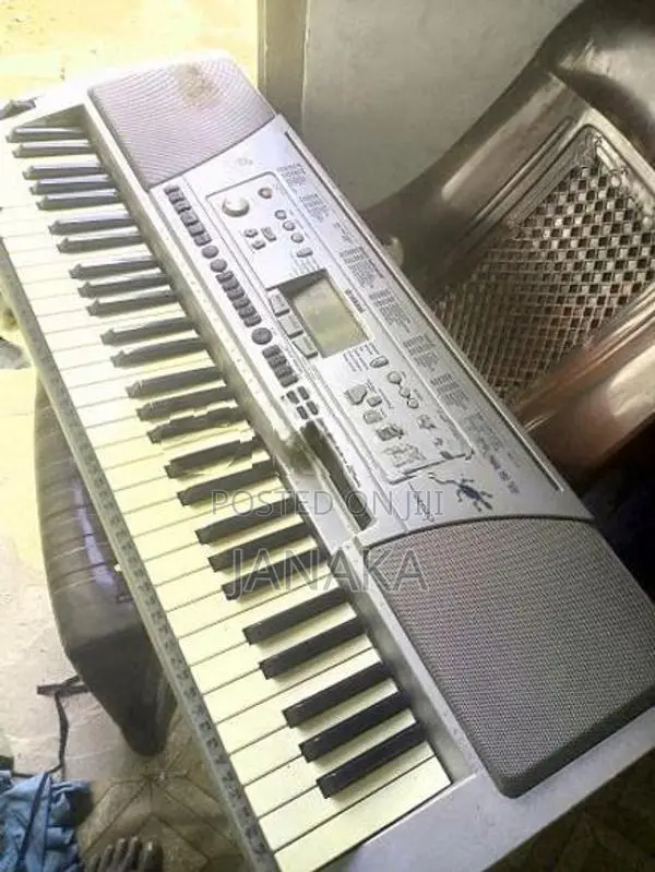 Yamaha Psr 450.