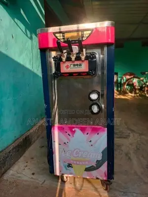 Ice Cream Machine