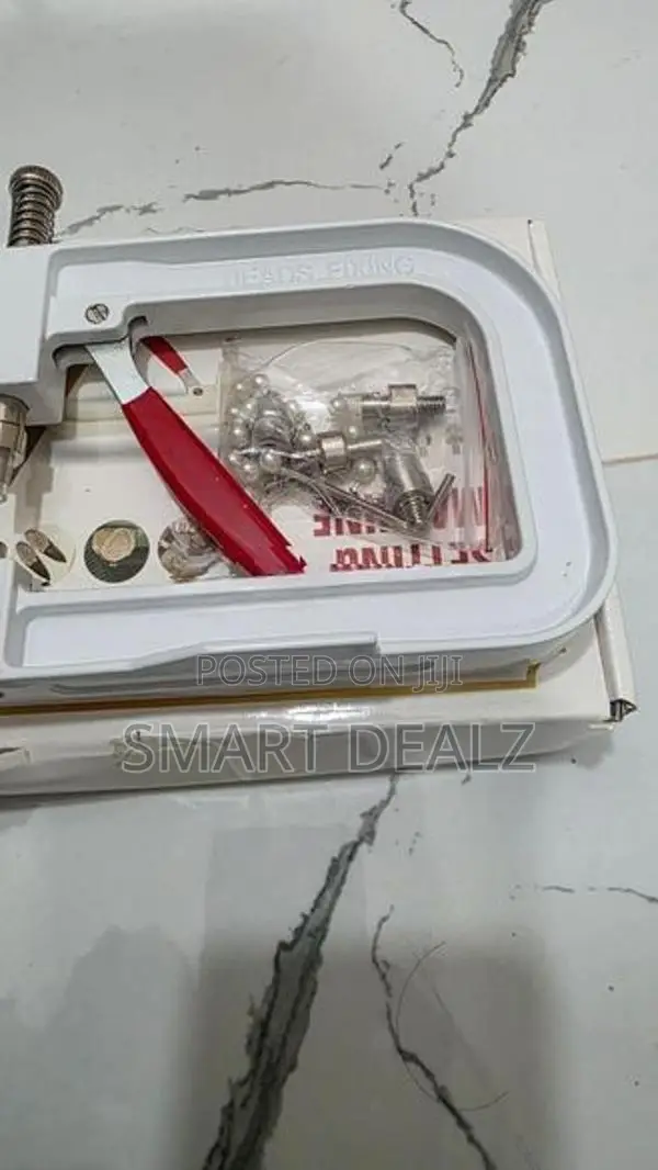 Pearl Attaching Machine