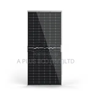 640W Bifacial Jinko 89 Solar Panel