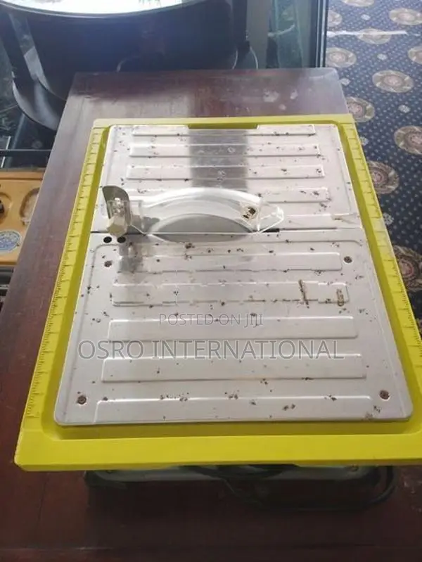 RYOBI Wet Tile Cutting Machine