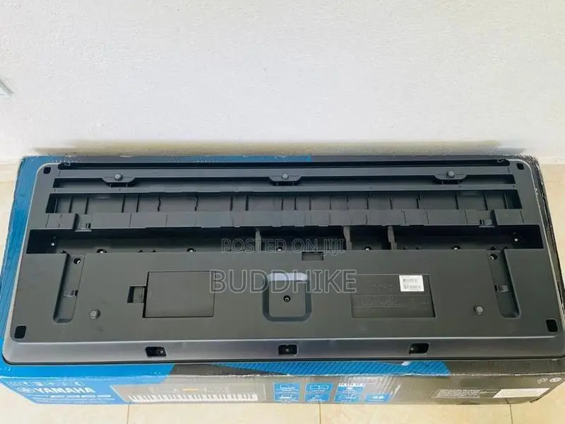 Yamaha PSR E 363 Keyboard (Unbox Only)