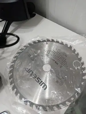 WISEUP Industrial-Grade 230mm Circular Saw Herman PT 1160