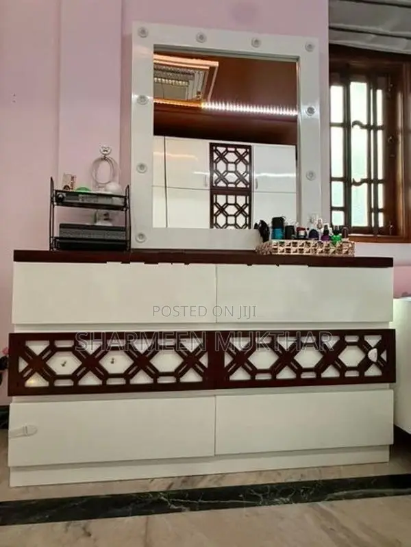 Complete Solid Mahogany Bedroom Set
