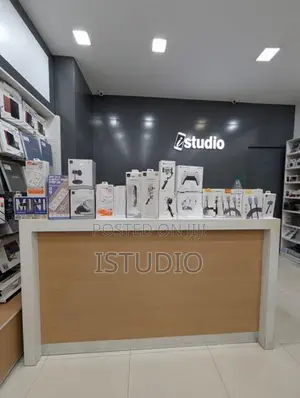 Complete Mobile Shop Display Shelves With Cashier Counter Table