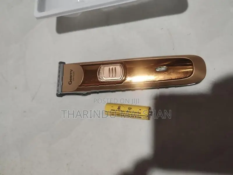 Geemy Gm-6028 Hair Beard Trimmer