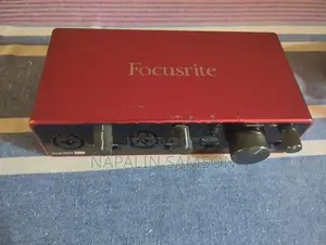 Focusrite Scarlett 2i2