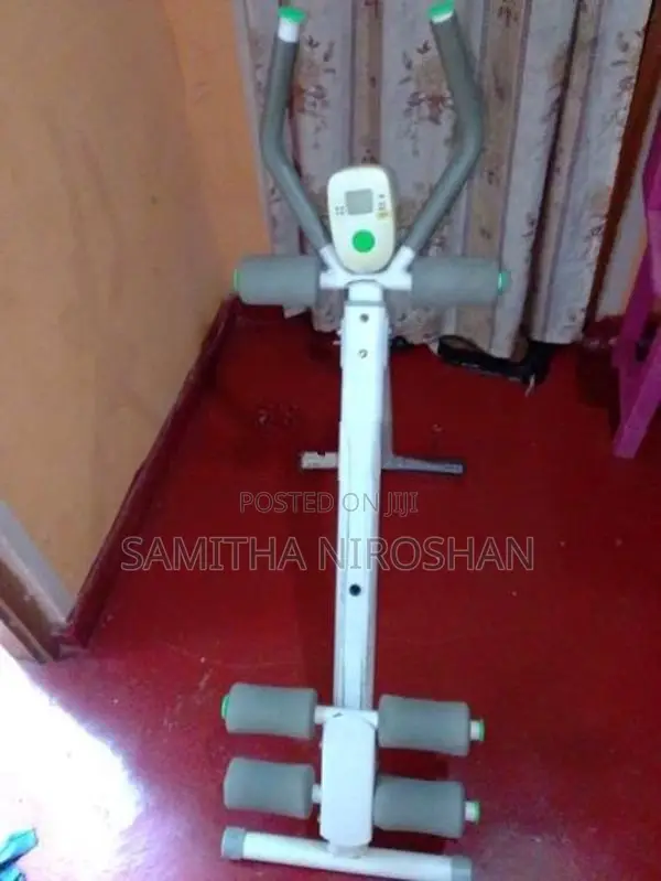 Ab Exerciser Machine