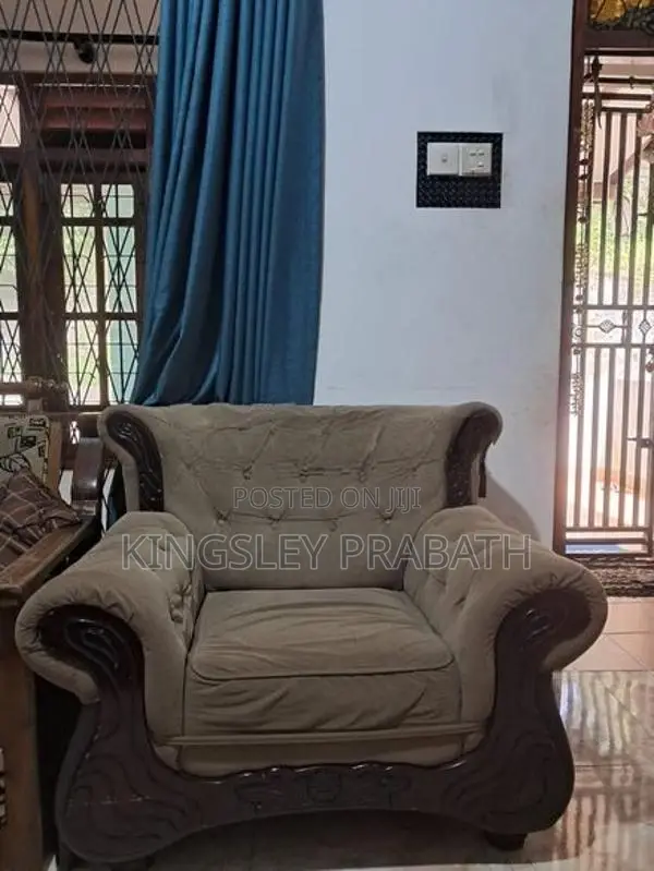 Damro Sofa Set 3 + 2 1