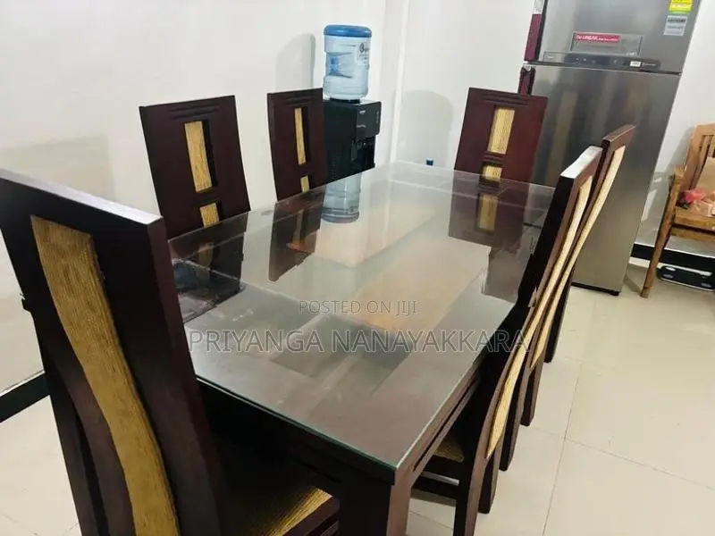 Arpico Dining Table
