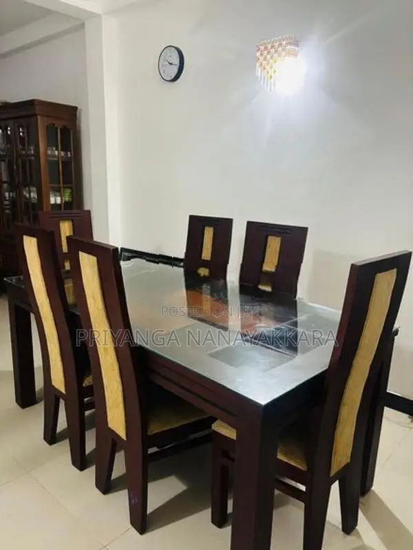Arpico Dining Table