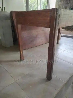 කොස් මේසය